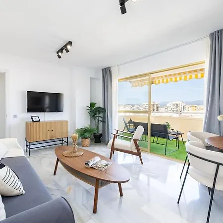 Avanti Aqua Marina Con Parking Gratis Fuengirola Exterior photo